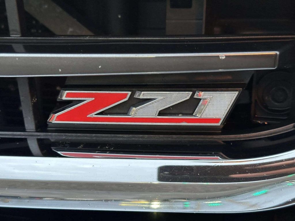 2018 Chevrolet Silverado 2500HD LT 4x4 4dr Crew Cab LB - 22982290 - 8