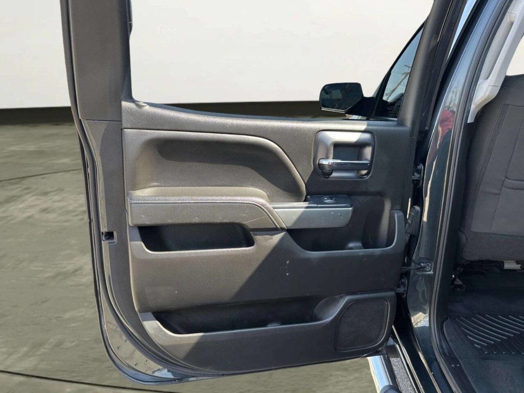 2018 Chevrolet Silverado 2500HD LT 4x4 4dr Crew Cab SB - 23006131 - 11