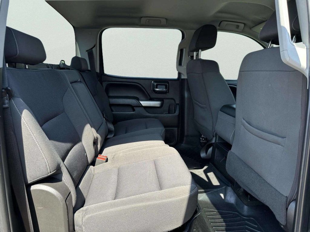 2018 Chevrolet Silverado 2500HD LT 4x4 4dr Crew Cab SB - 23006131 - 13