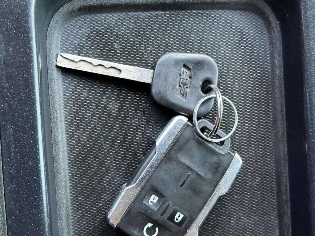 2018 Chevrolet Silverado 2500HD LT 4x4 4dr Crew Cab SB - 23006131 - 30