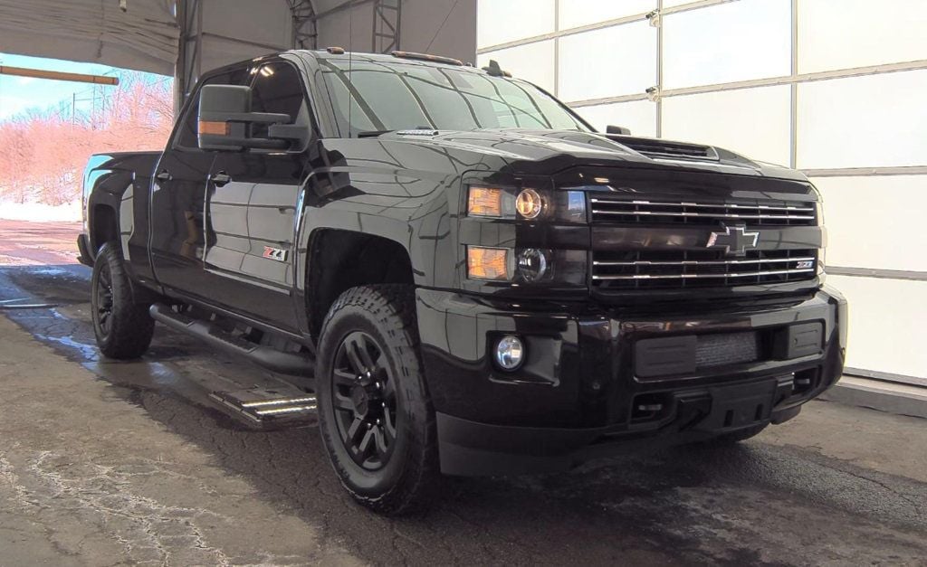 2018 Chevrolet Silverado 2500HD LTZ - 22778855 - 12