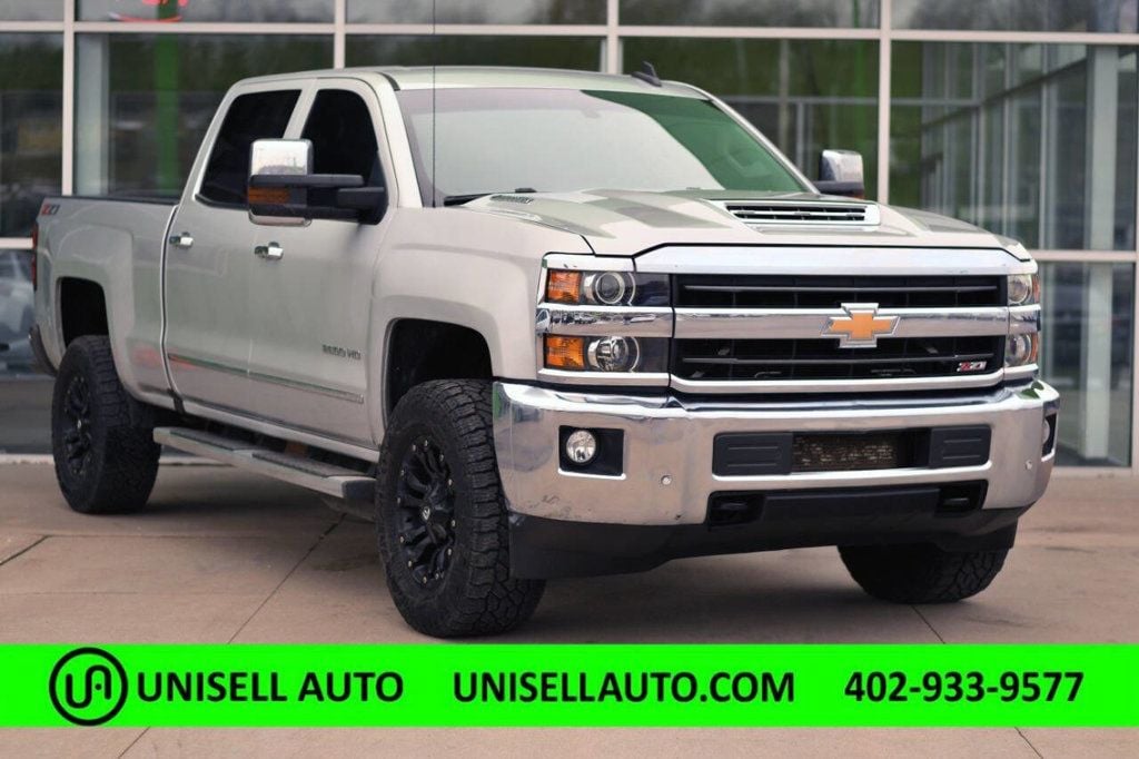 2018 Chevrolet Silverado 2500HD LTZ 4x4 4dr Crew Cab SB - 22958705 | Video 1