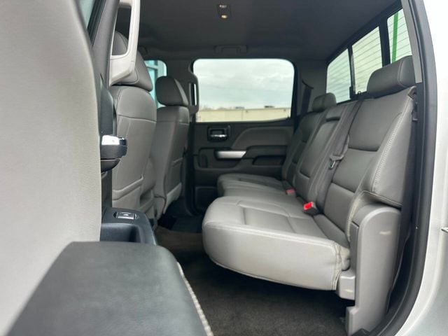 2018 Chevrolet Silverado 2500HD LTZ 4x4 4dr Crew Cab SB - 22958705 - 11