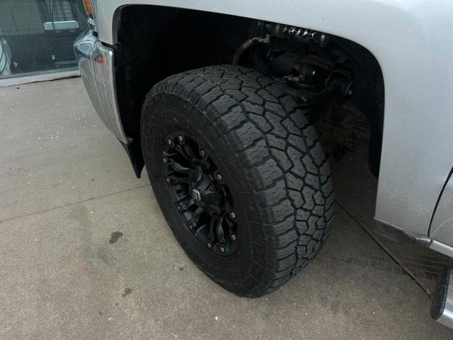 2018 Chevrolet Silverado 2500HD LTZ 4x4 4dr Crew Cab SB - 22958705 - 40