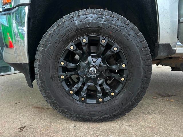 2018 Chevrolet Silverado 2500HD LTZ 4x4 4dr Crew Cab SB - 22958705 - 43