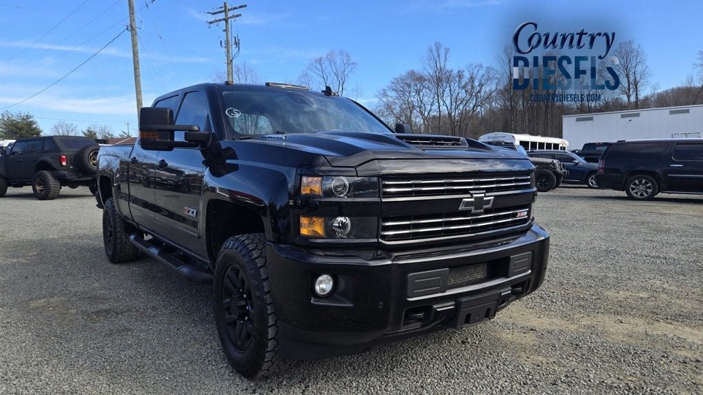 2018 Chevrolet Silverado 2500HD LTZ Z71 Midnight Edition - 22778855 - 0