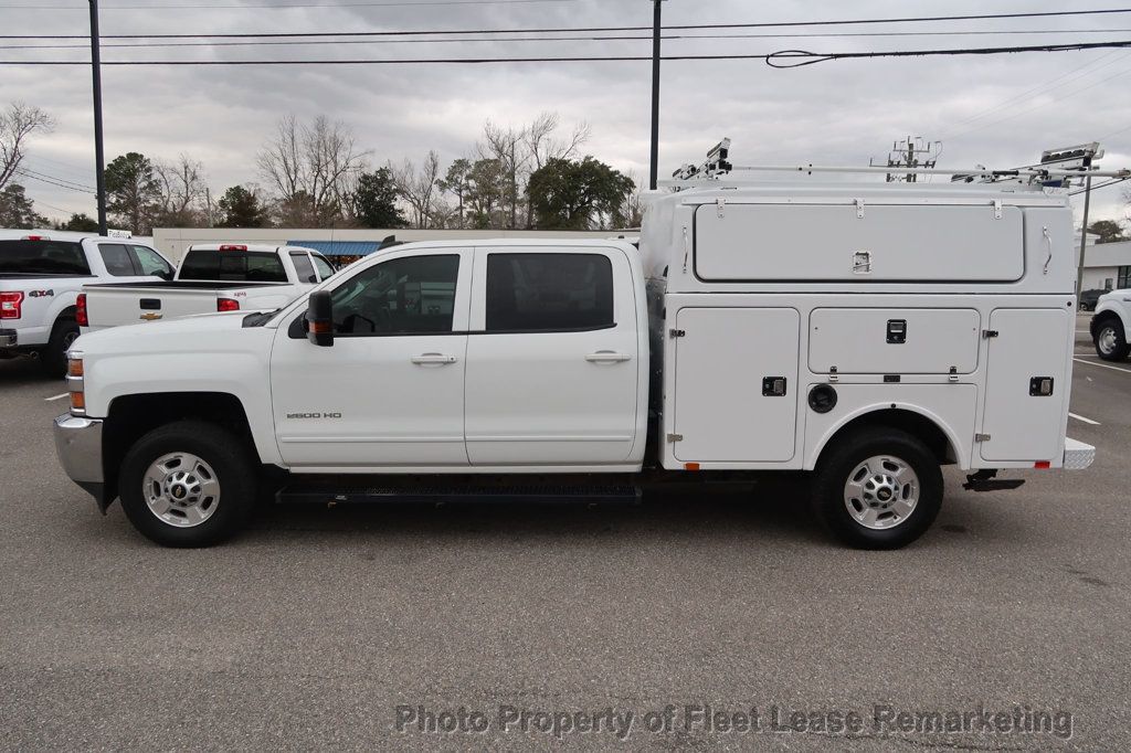 2018 Chevrolet Silverado 2500HD Silverado 2500 4WD Crew Cab Enclosed Utility  - 22768300 - 1