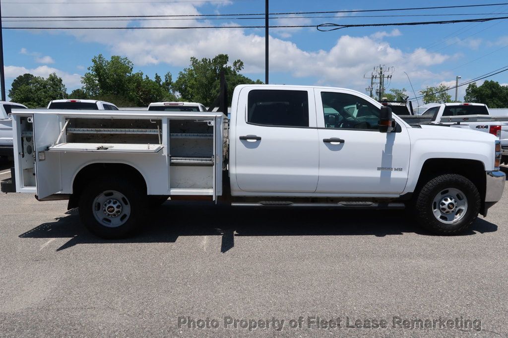 2018 Chevrolet Silverado 2500HD Silverado 2500 4WD Crew Cab Utility - 23028934 - 19