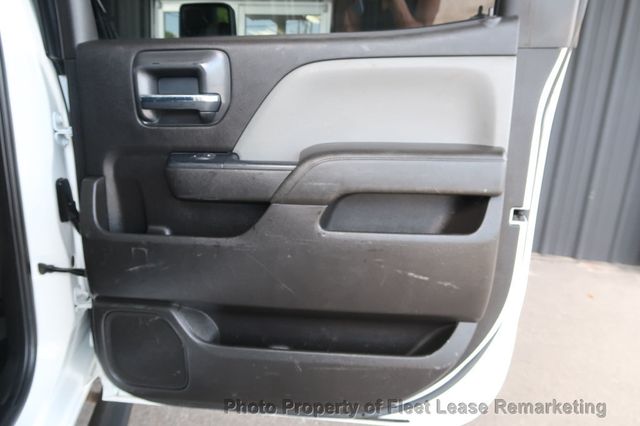 2018 Chevrolet Silverado 2500HD Silverado 2500 4WD Crew Cab Utility - 23028934 - 22