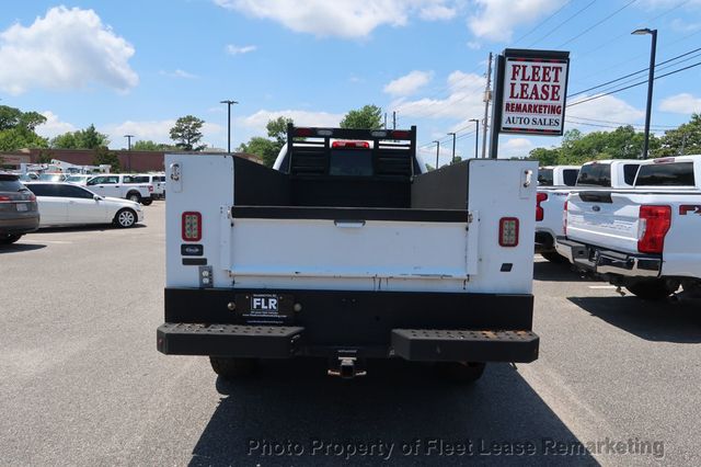 2018 Chevrolet Silverado 2500HD Silverado 2500 4WD Crew Cab Utility - 23028934 - 3