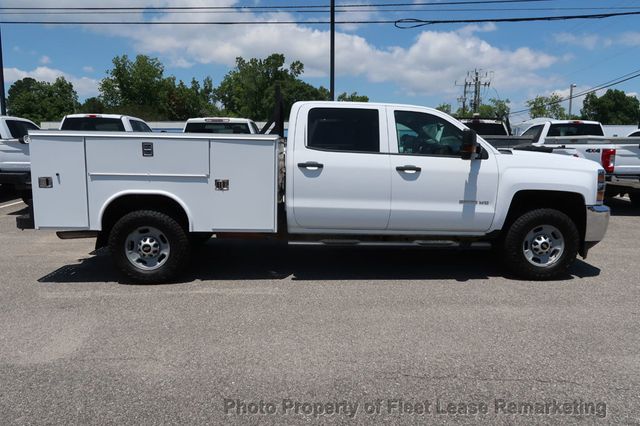 2018 Chevrolet Silverado 2500HD Silverado 2500 4WD Crew Cab Utility - 23028934 - 5