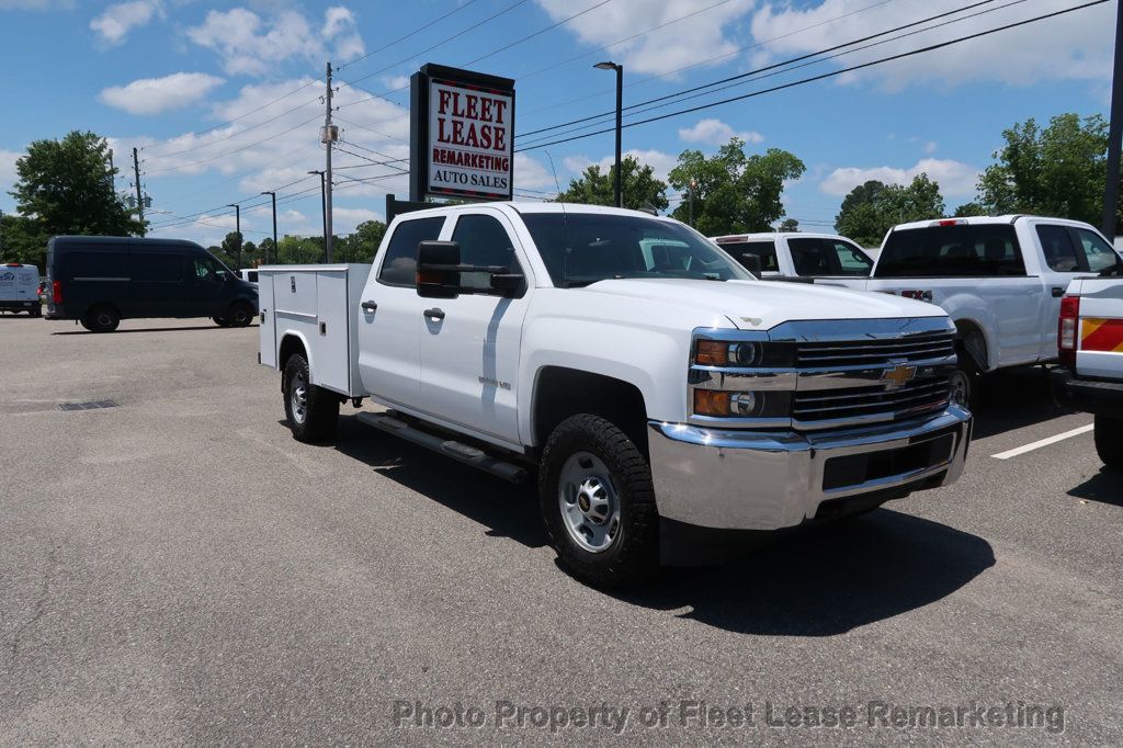 2018 Chevrolet Silverado 2500HD Silverado 2500 4WD Crew Cab Utility - 23028934 - 6