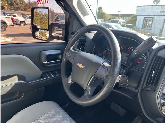 2018 Chevrolet Silverado 3500 HD Regular Cab WORK DUALLY 4X4 6.0L GAS CLEAN - 22715253 - 22