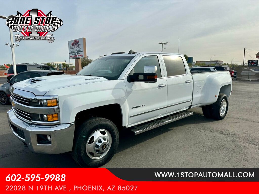 2018 Chevrolet Silverado 3500HD 4WD Crew Cab 167.7" LTZ - 22706093 - 0