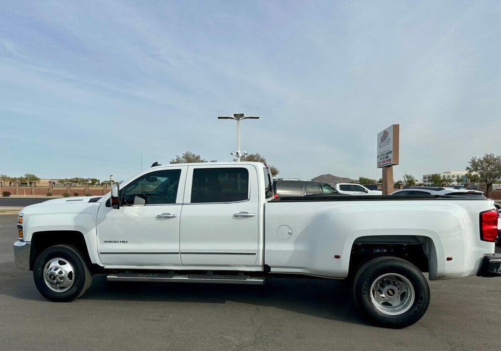 2018 Chevrolet Silverado 3500HD 4WD Crew Cab 167.7" LTZ - 22706093 - 1