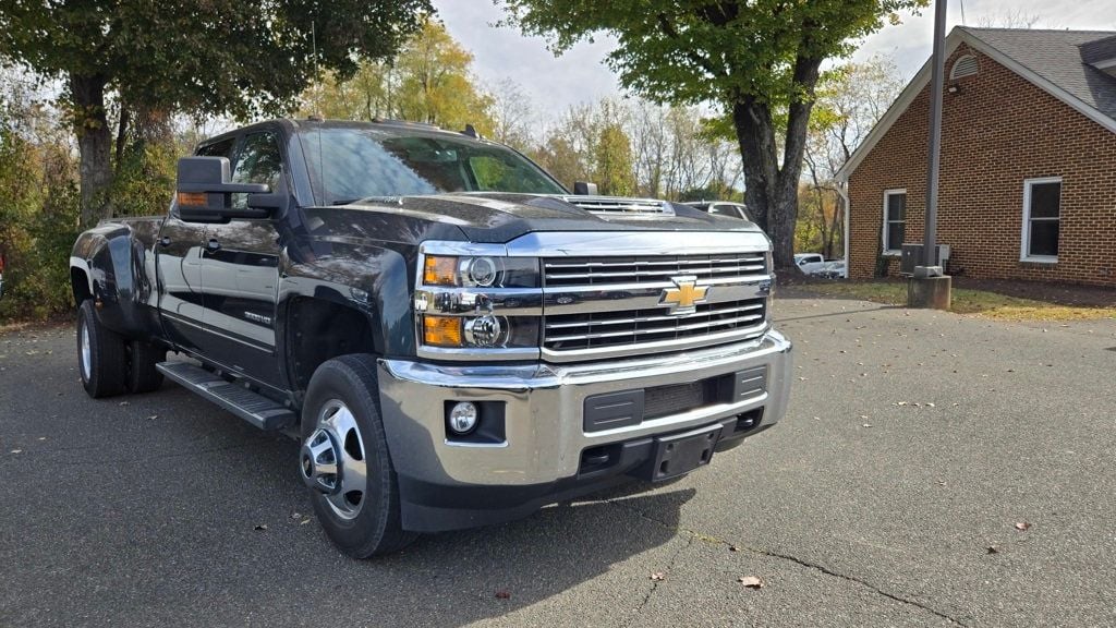 2018 Chevrolet Silverado 3500HD LT DRW - 22657242 - 19