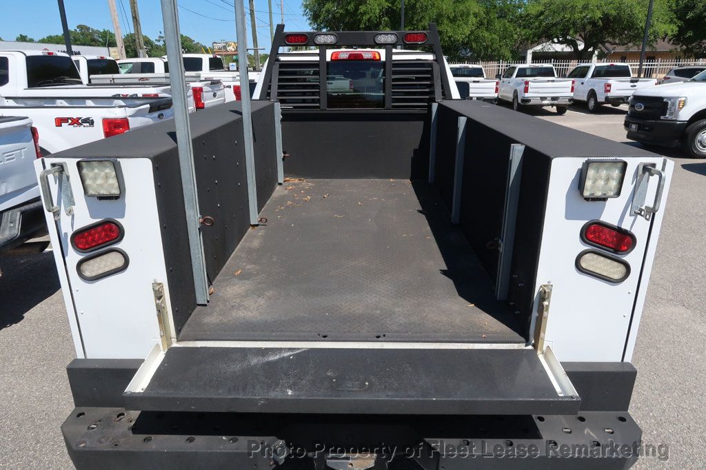 2018 Chevrolet Silverado 3500HD Silverado 3500HD 4WD Dbl Cab Utility DIESEL SRW - 23016520 - 16