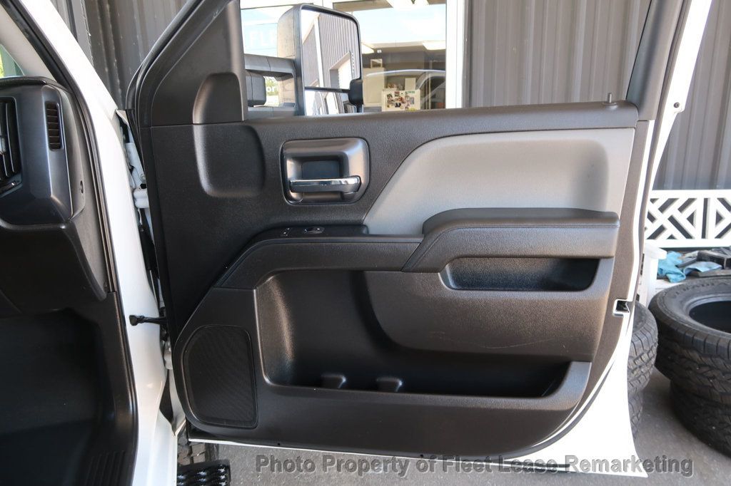 2018 Chevrolet Silverado 3500HD Silverado 3500HD 4WD Dbl Cab Utility DIESEL SRW - 23016520 - 23