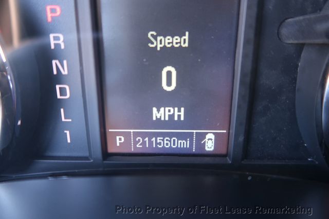 2018 Chevrolet Silverado 3500HD Silverado 3500HD 4WD Dbl Cab Utility DIESEL SRW - 23016520 - 25