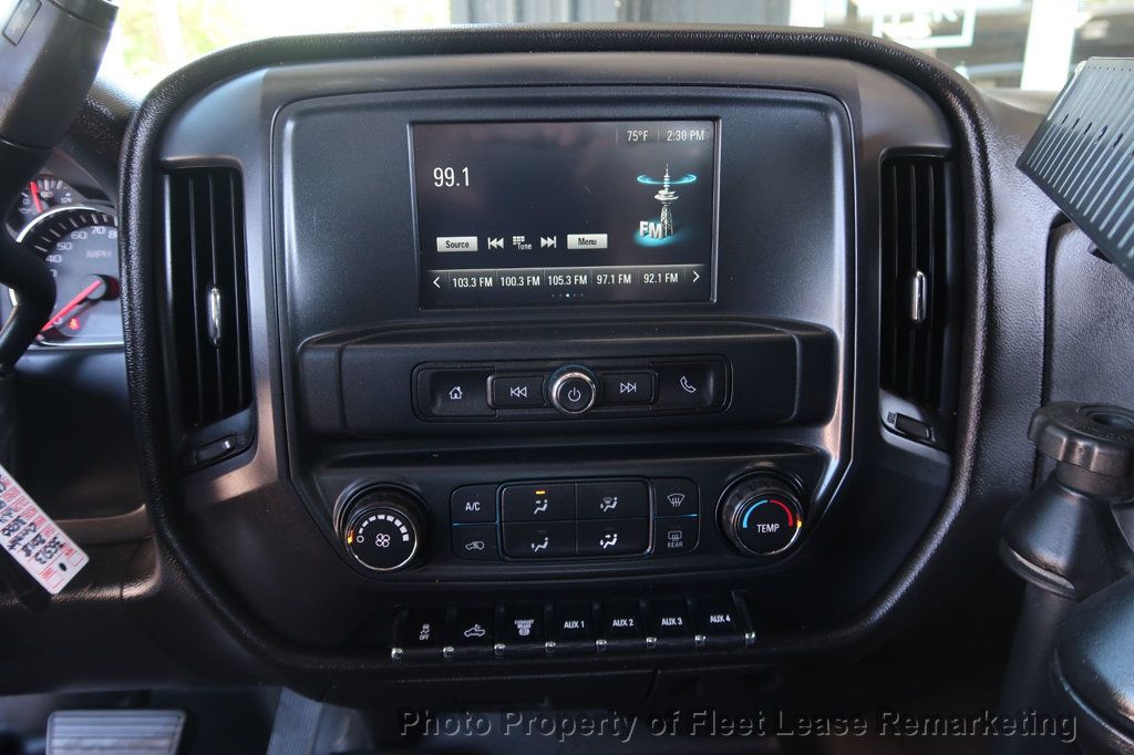 2018 Chevrolet Silverado 3500HD Silverado 3500HD 4WD Dbl Cab Utility DIESEL SRW - 23016520 - 26