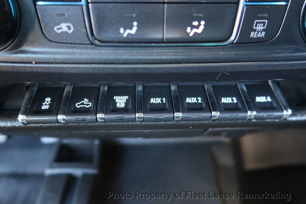 2018 Chevrolet Silverado 3500HD Silverado 3500HD 4WD Dbl Cab Utility DIESEL SRW - 23016520 - 31