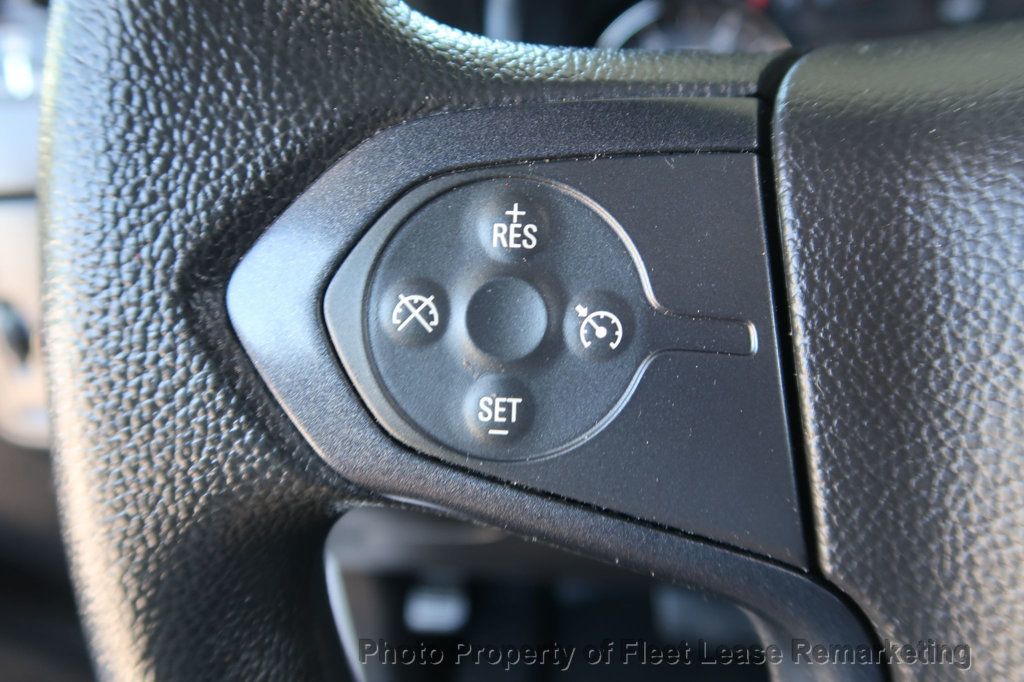 2018 Chevrolet Silverado 3500HD Silverado 3500HD 4WD Dbl Cab Utility DIESEL SRW - 23016520 - 33