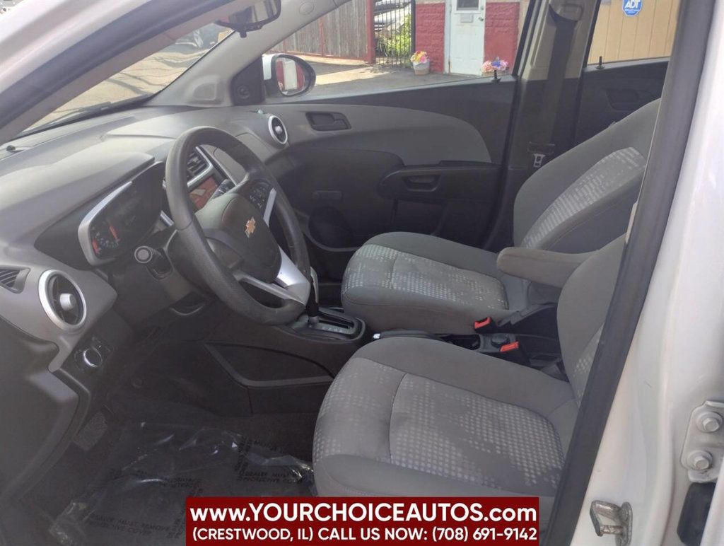 2018 Chevrolet Sonic 4dr Sedan Automatic LS - 22876998 - 12