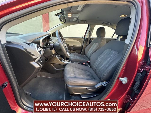 2018 Chevrolet Sonic 4dr Sedan Automatic LT - 22833853 - 11