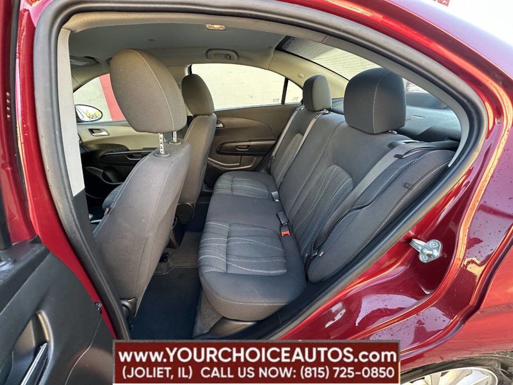 2018 Chevrolet Sonic 4dr Sedan Automatic LT - 22833853 - 15