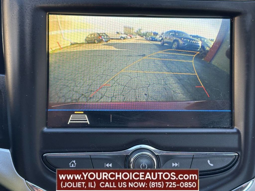 2018 Chevrolet Sonic 4dr Sedan Automatic LT - 22833853 - 36