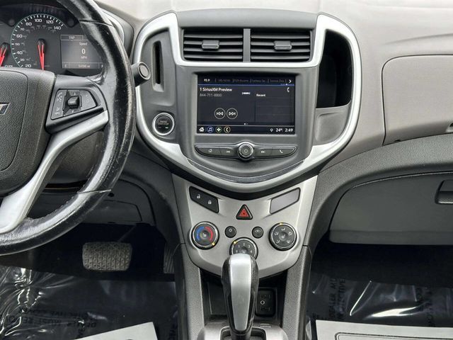 2018 Chevrolet Sonic 4dr Sedan Automatic LT - 22966511 - 17