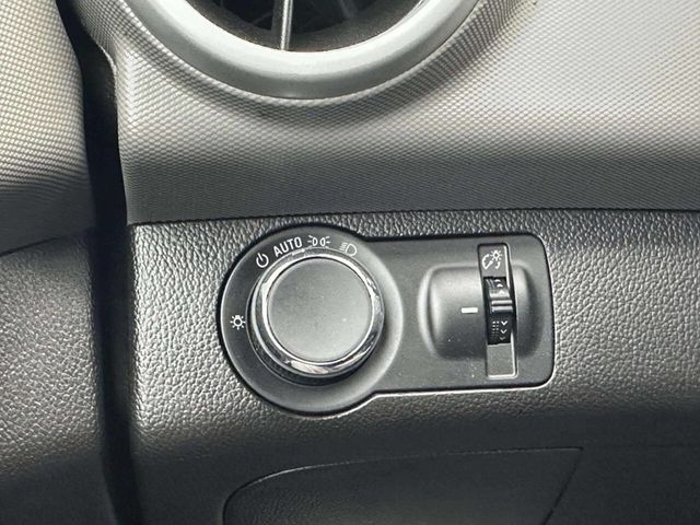 2018 Chevrolet Sonic 4dr Sedan Automatic LT - 22966511 - 25