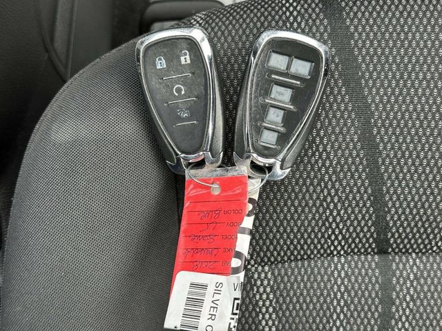 2018 Chevrolet Sonic 4dr Sedan Automatic LT - 22966511 - 28