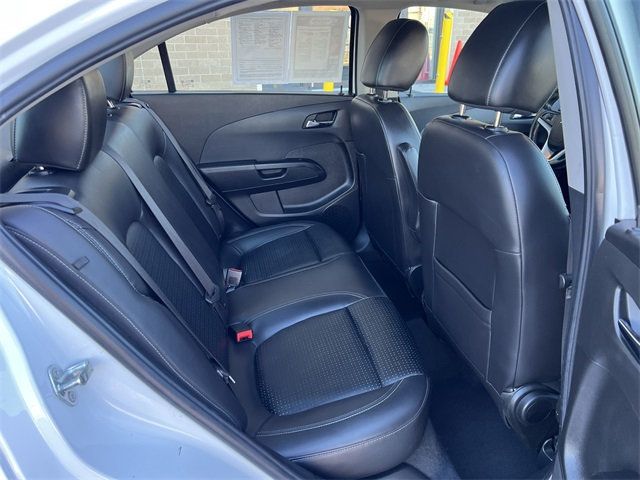 2018 Chevrolet Sonic 4dr Sedan Automatic Premier - 22963795 - 15
