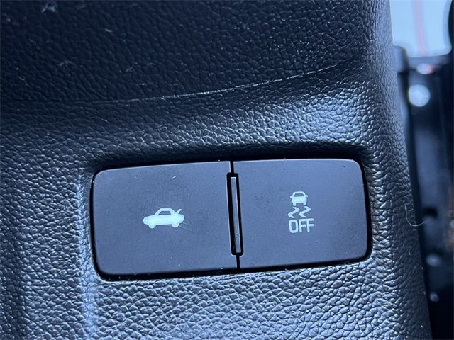 2018 Chevrolet Sonic 4dr Sedan Automatic Premier - 22963795 - 26