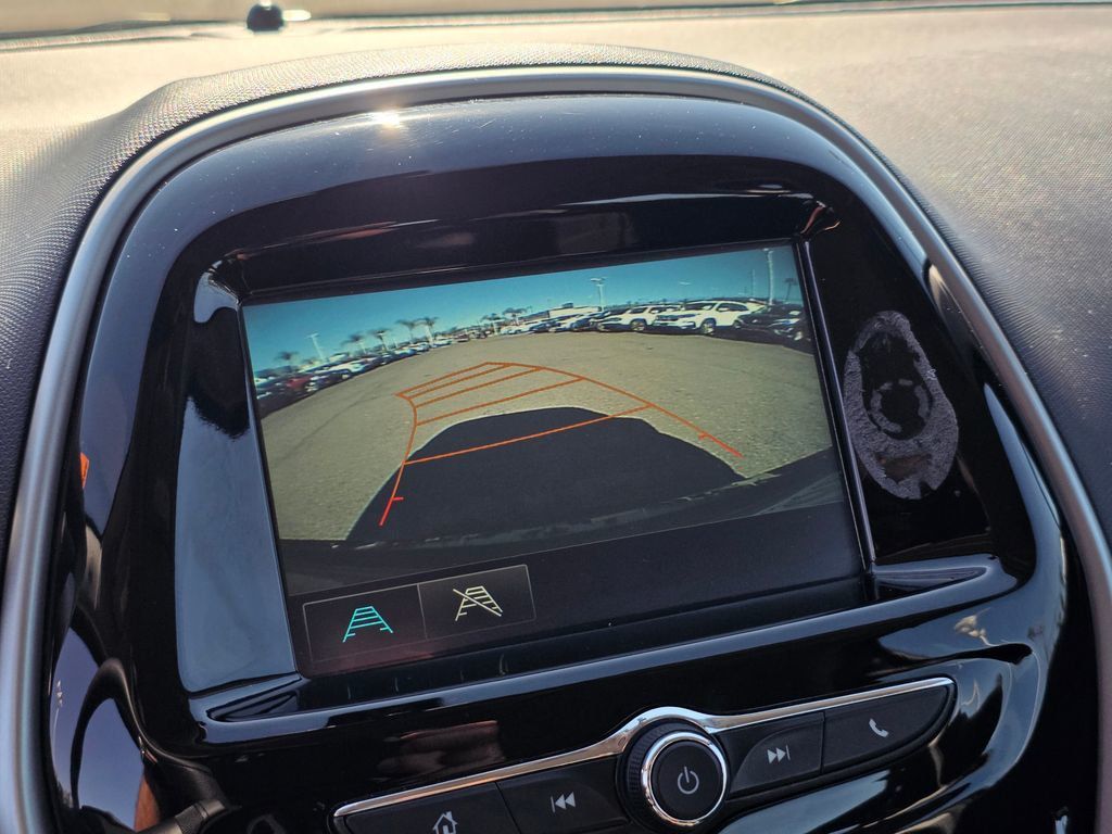 2018 Chevrolet Spark 1LT - 23002565 - 9