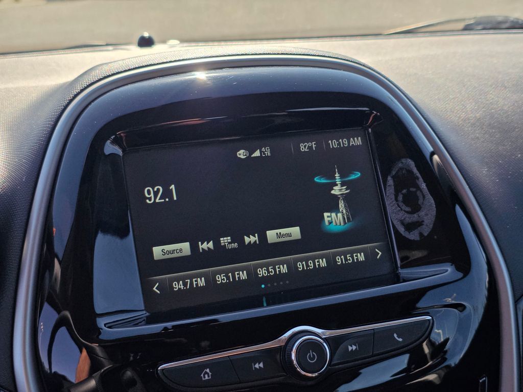 2018 Chevrolet Spark 1LT - 23002565 - 8