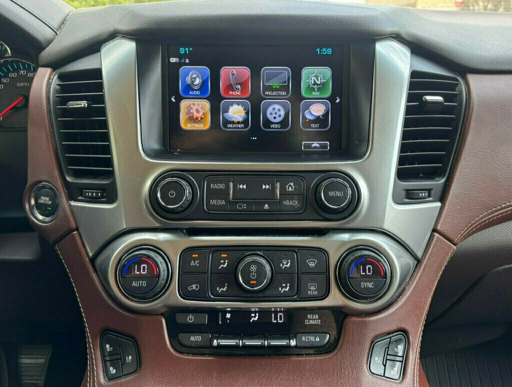2018 Chevrolet Suburban 1500 Premier photo 17