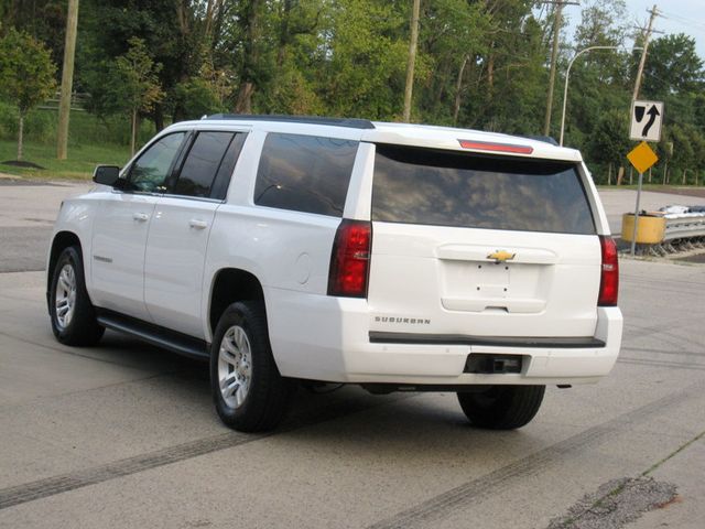 2018 Chevrolet Suburban 4WD 4dr 1500 LS - 23078331 - 11