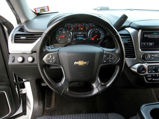 2018 Chevrolet Suburban 4WD 4dr 1500 LS - 23078331 - 19
