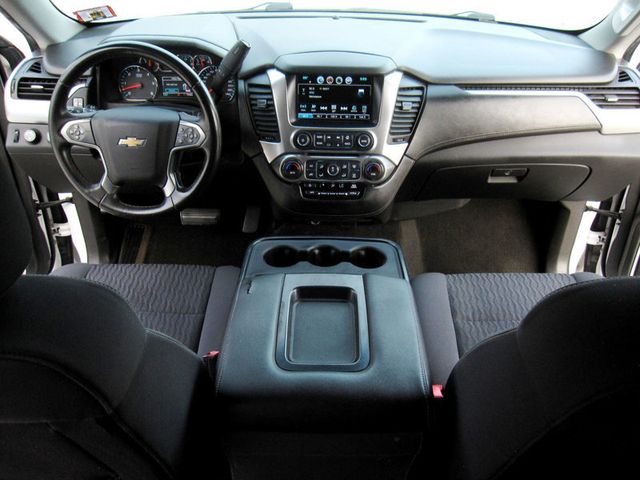 2018 Chevrolet Suburban 4WD 4dr 1500 LS - 23078331 - 20
