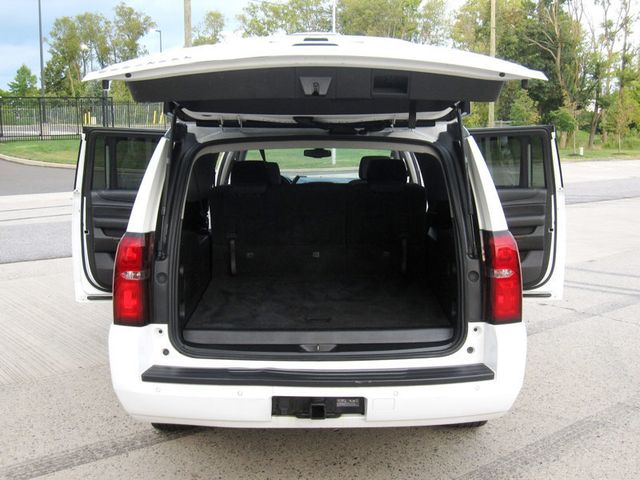 2018 Chevrolet Suburban 4WD 4dr 1500 LS - 23078331 - 29