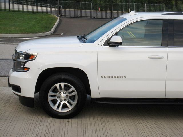 2018 Chevrolet Suburban 4WD 4dr 1500 LS - 23078331 - 6