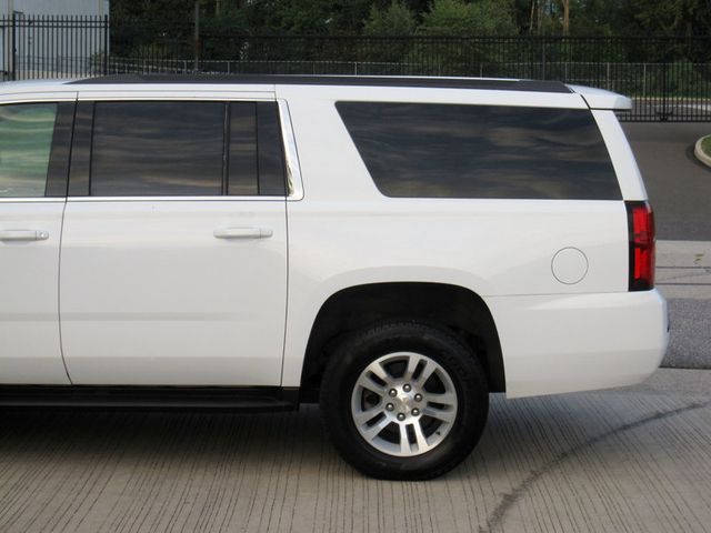 2018 Chevrolet Suburban 4WD 4dr 1500 LS - 23078331 - 7