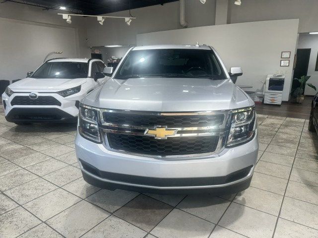 2018 Chevrolet Suburban 4WD 4dr 1500 LT - 22640888 - 5