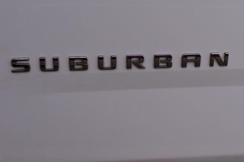 2018 Chevrolet Suburban 4WD 4dr 1500 LT - 22245652 - 60