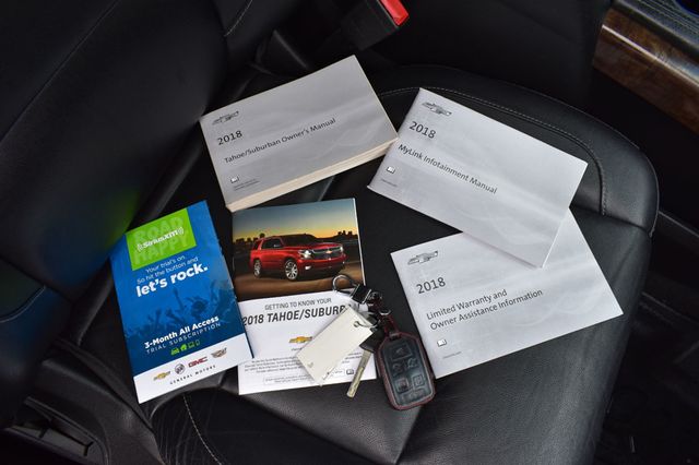 2018 Chevrolet Suburban 4WD 4dr 1500 LT - 22959547 - 14