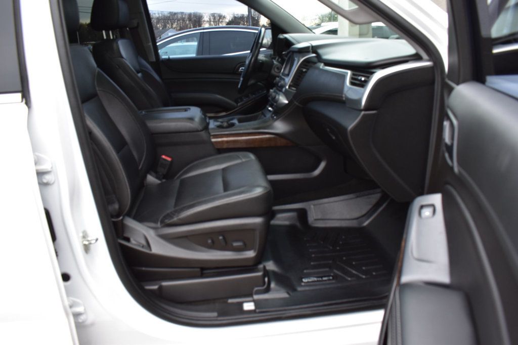 2018 Chevrolet Suburban 4WD 4dr 1500 LT - 22959547 - 18