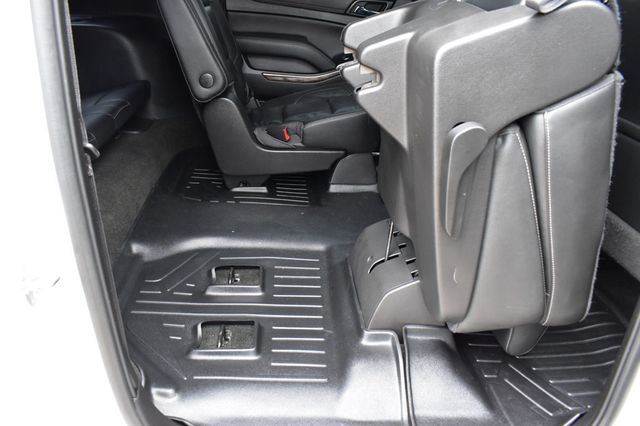 2018 Chevrolet Suburban 4WD 4dr 1500 LT - 22959547 - 28