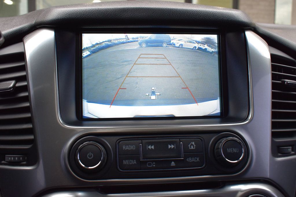 2018 Chevrolet Suburban 4WD 4dr 1500 LT - 22959547 - 36